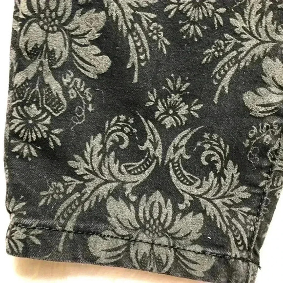 Free People Skinny Jeans Black & Grey Floral Sz 27 - Picture 2 of 16